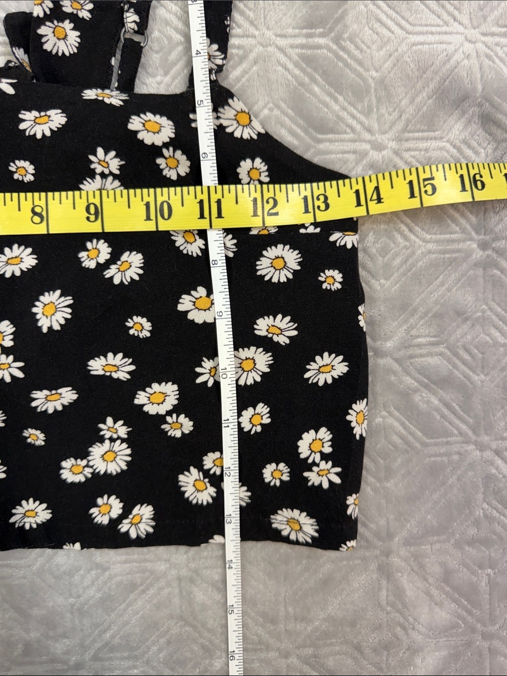 Hollister Black Floral Two-Piece Daisy Set - Picture 5 of 7
